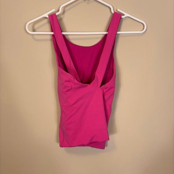 Abercrombie & Fitch Pink Criss Cross Back Cropped Workout Tank Top Size Medium - Picture 4 of 6